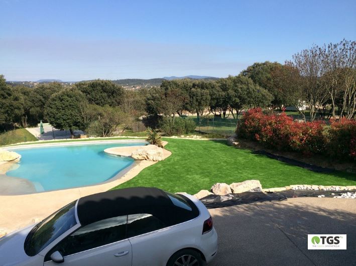 Pose et vente de pelouse artificielle dans la Haute Garonne